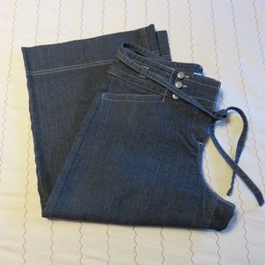 NWOT Ann Taylor Loft Wide Denim Crop Pant